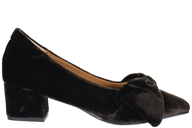ANGULUS PUMPS I MØRKEBRUNT VELOUR