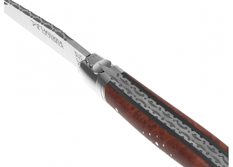 Couteau Laguiole prestige avec un manche en racine de bruyère et mitres en acier inoxydable