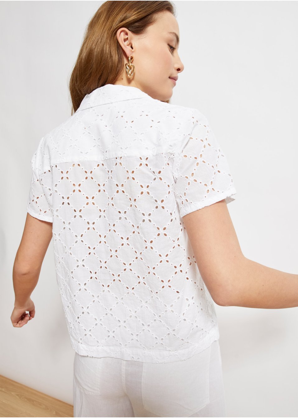 Chemisier à broderie ajourée