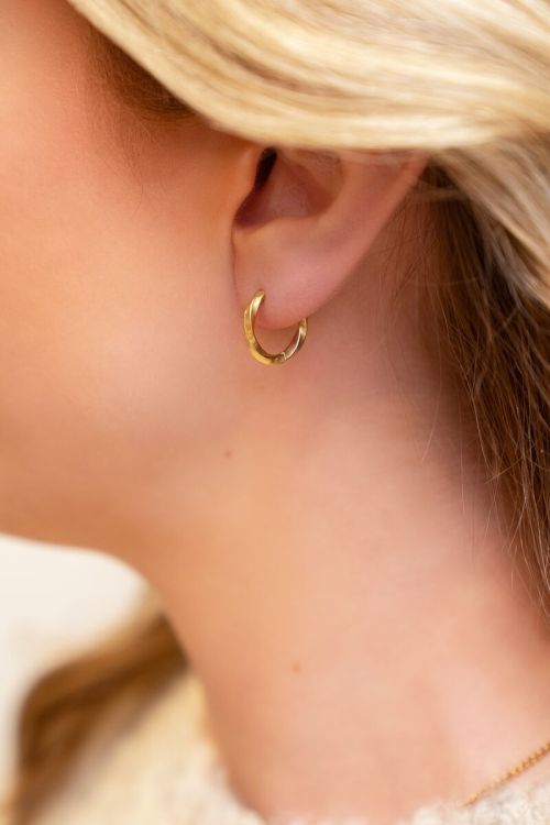 Basic gedraaide oorbellen