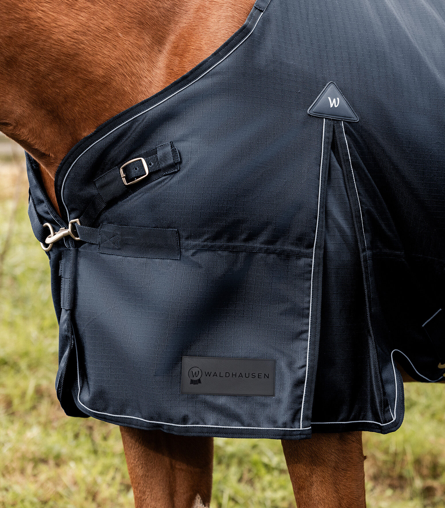 Waldhausen Scandic 200 gr - Winterdeken - Paardendeken - Blauw - 125/175