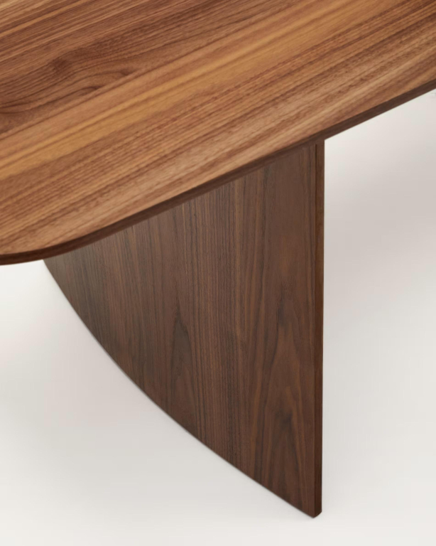 Kave Home Litto eettafel 240x100 walnoot