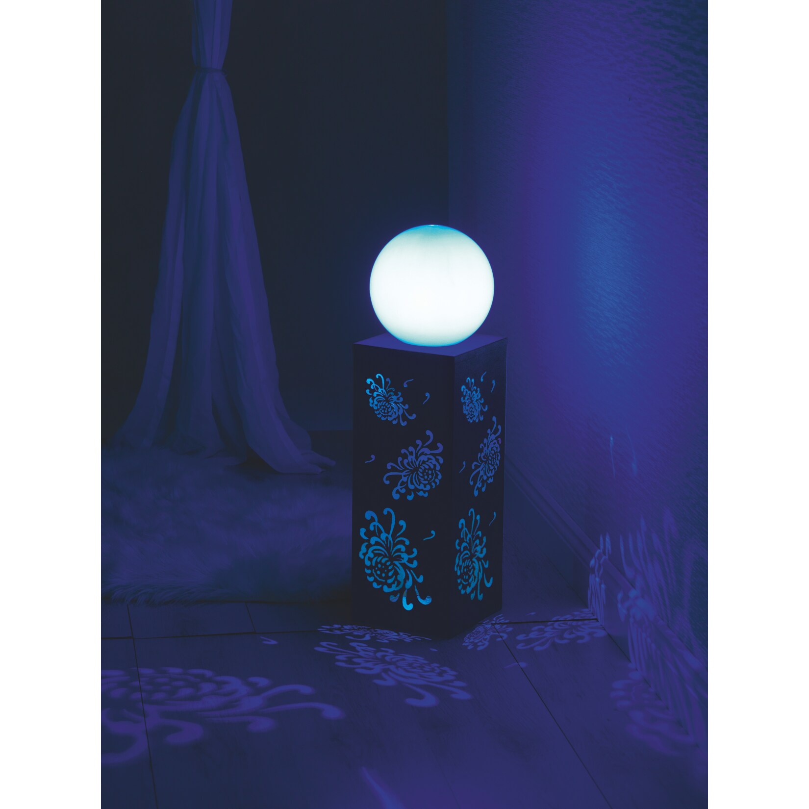 MAXXMEE LED-Dekosäule Bauernrose/Leuchtkugel 65cm 3,7V braun Rost-Optik