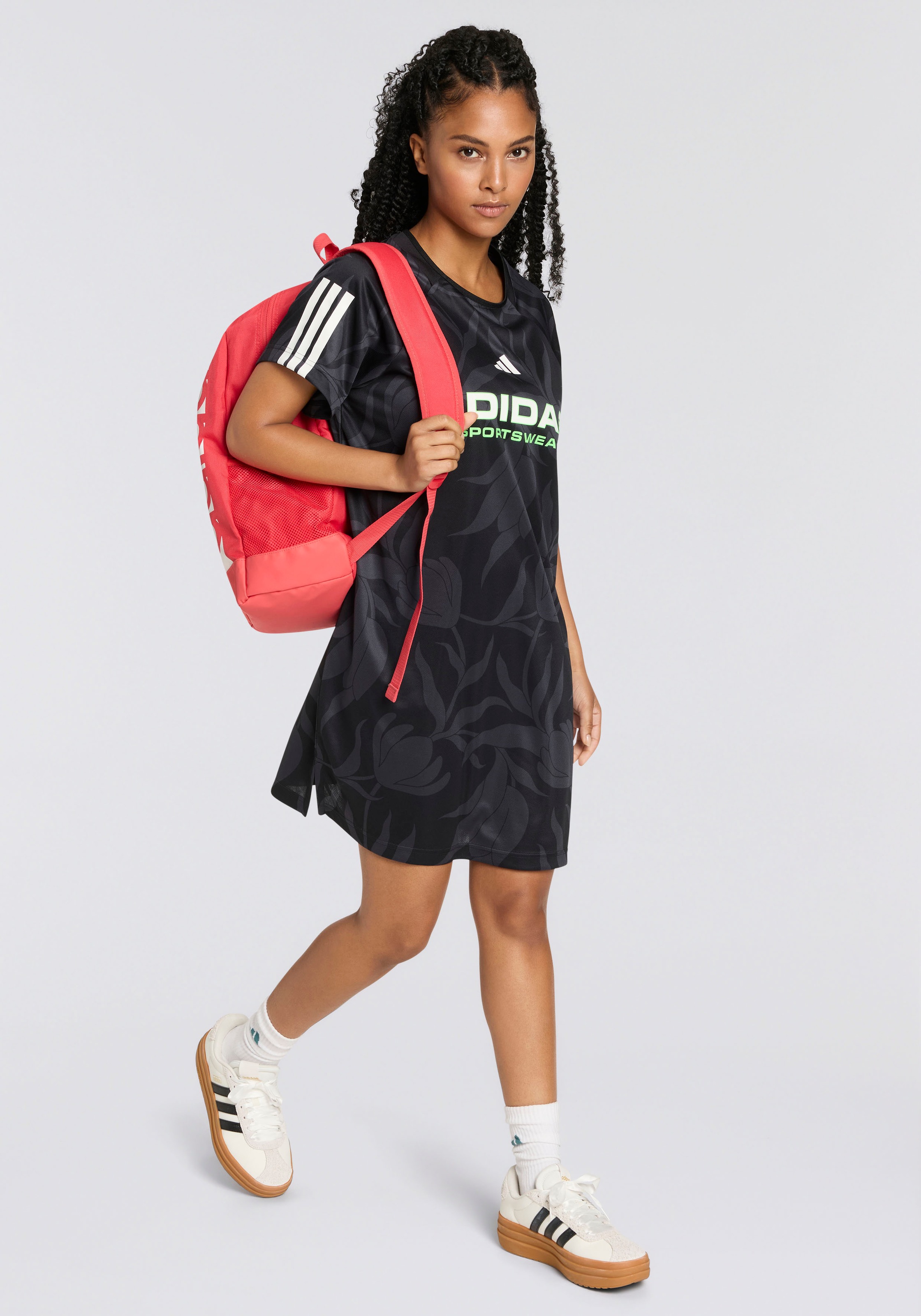 adidas Sportswear Laufshirt »W TIRO Q3 DRE«