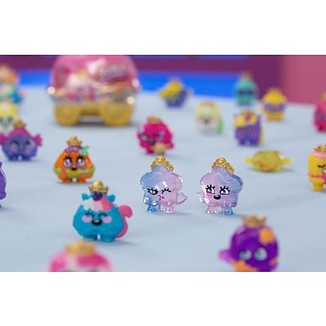 Pinky Promise Royal Carriage Surprise