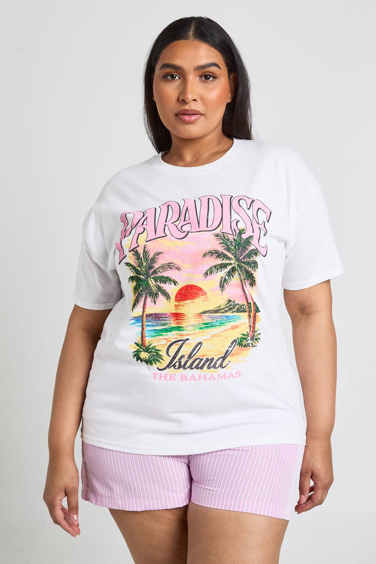 boohoo T-shirt Imprimé Paradise Grande Taille