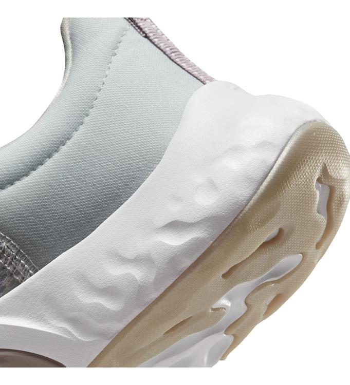 Nike Women Renew In-Season TR11 Premium Fitnessschoenen