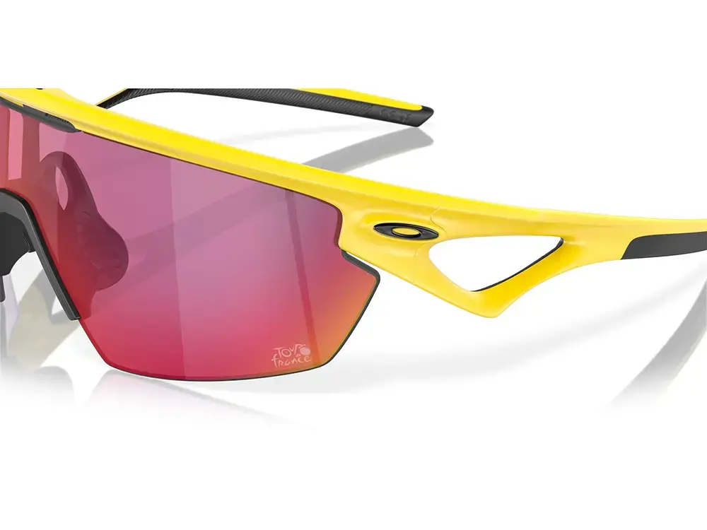 Oakley Sphaera Sport Zonnebril Prizm Road Lens Mat Geel