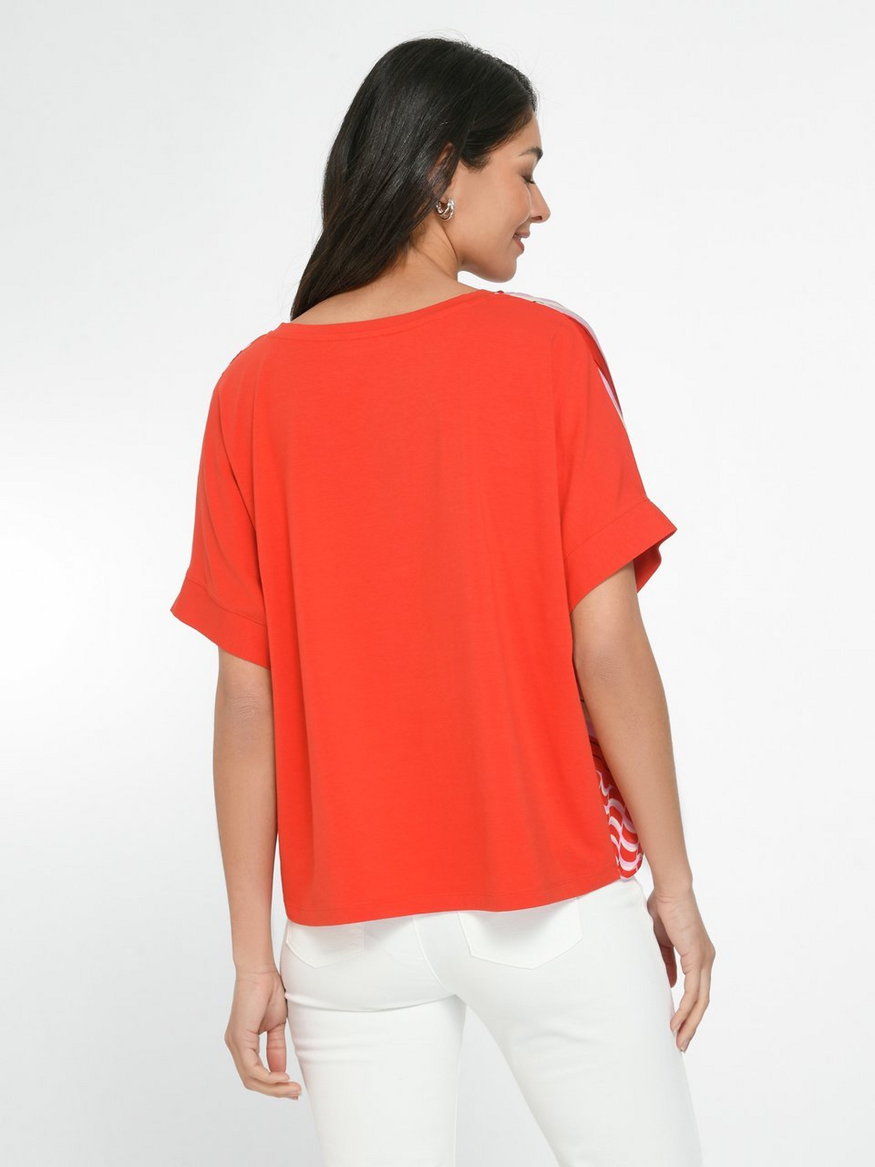 V-Shirt