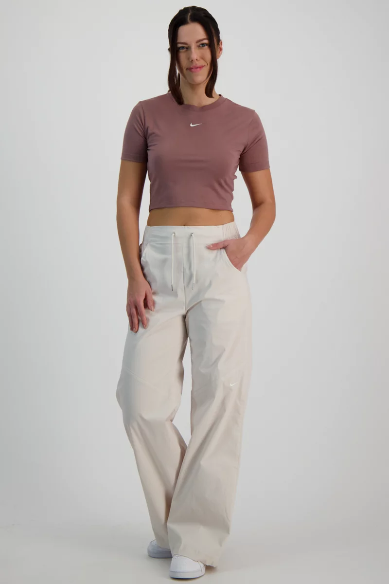 Nike Sportswear Essentials Woven Damen Trainerhose