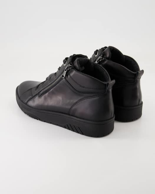 Waldläufer Yuna Stiefeletten in Schwarz