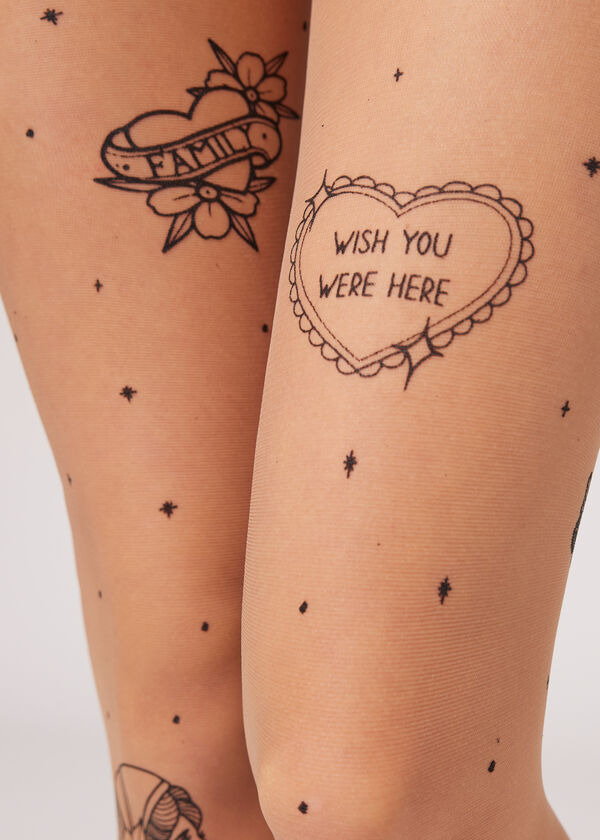 Meia-calça transparente 20 denier com estampa de tatuagem old school