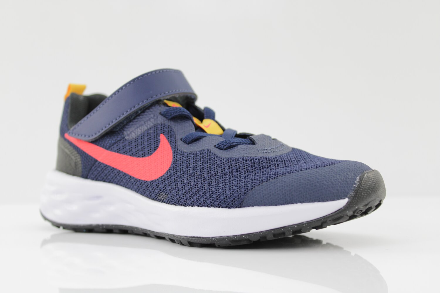 Nike Sneaker