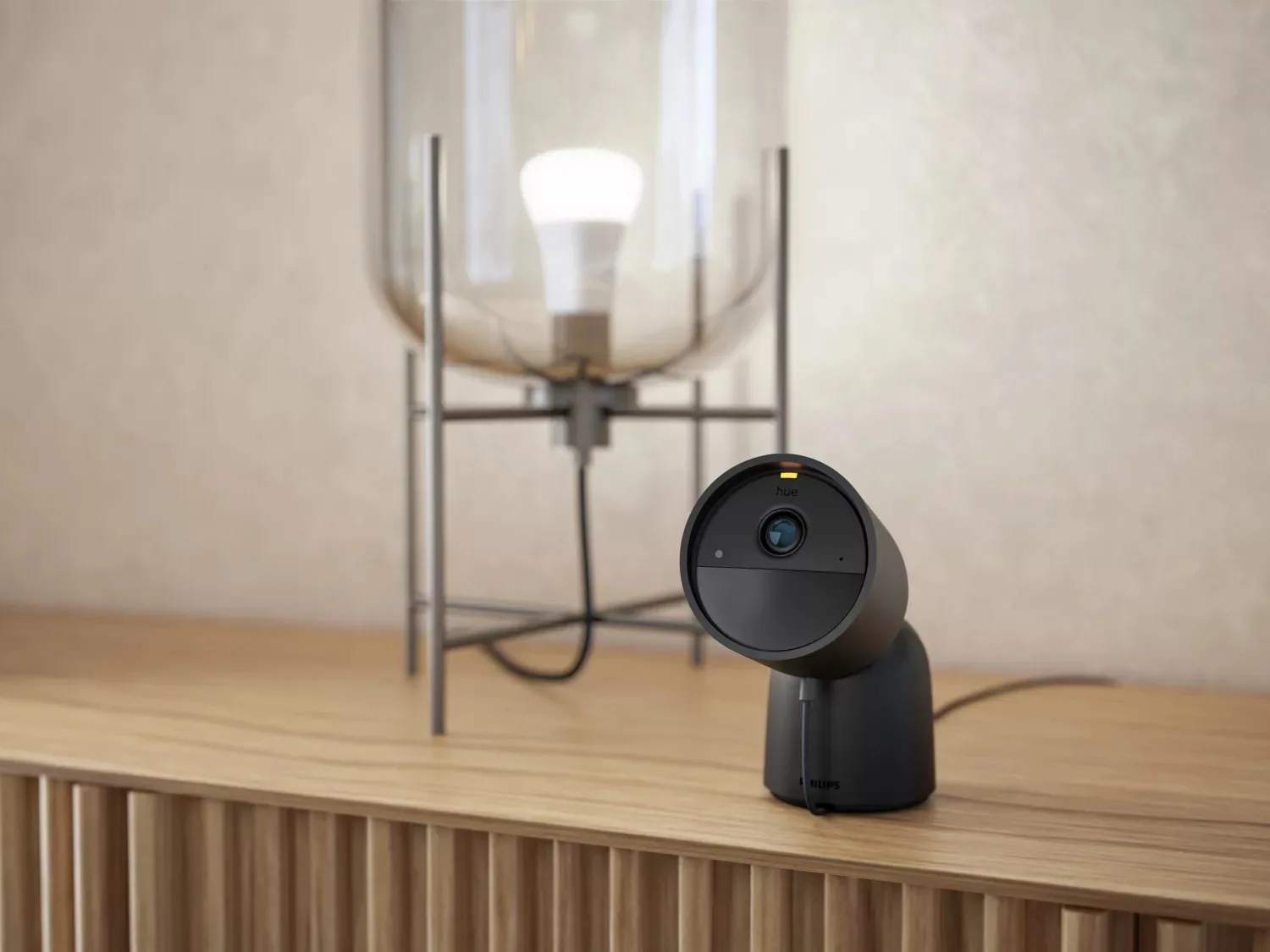 Philips Hue Secure caméra filaire avec support Noir Caméra de surveillance