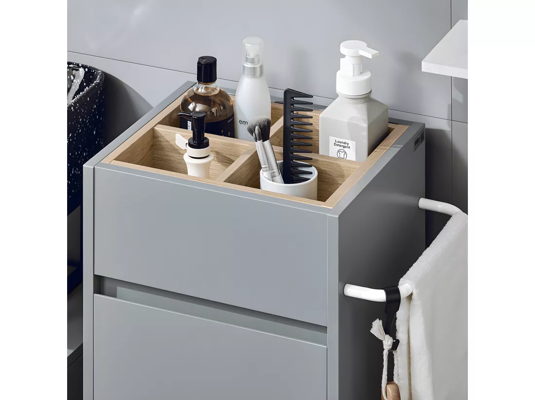 SoBuy Armoire à Linge Meuble Bas de Salle de Bain Corbeille à Linge Meuble de Rangement avec 4 Petits Compartiments Ouverts et 1 Panier à Linge Amovible, Gris, 35x30x90 cm, BZR159-DG
