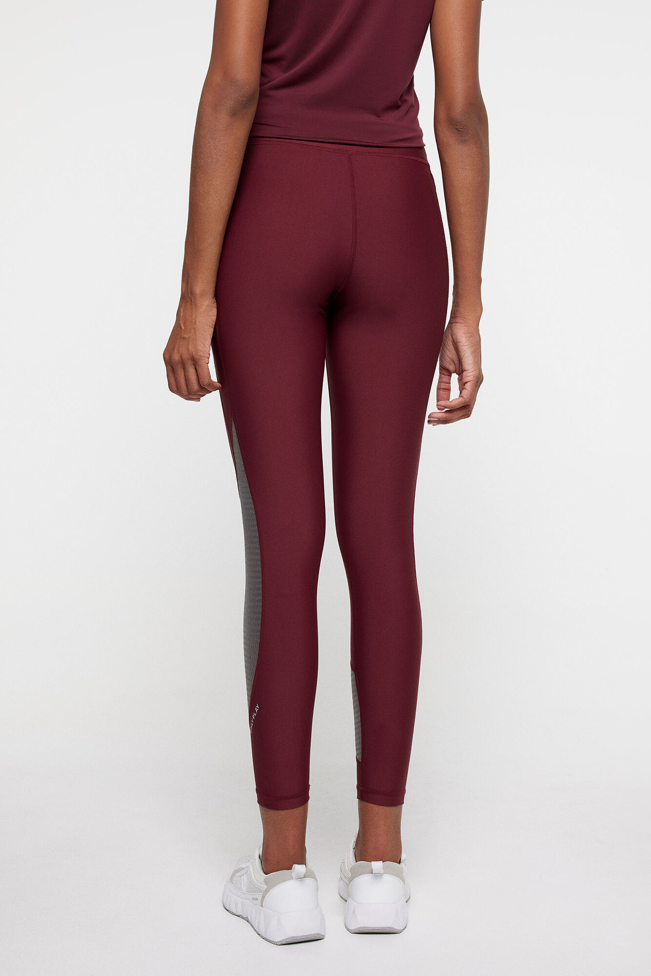 Leggings com detalhes refletivos