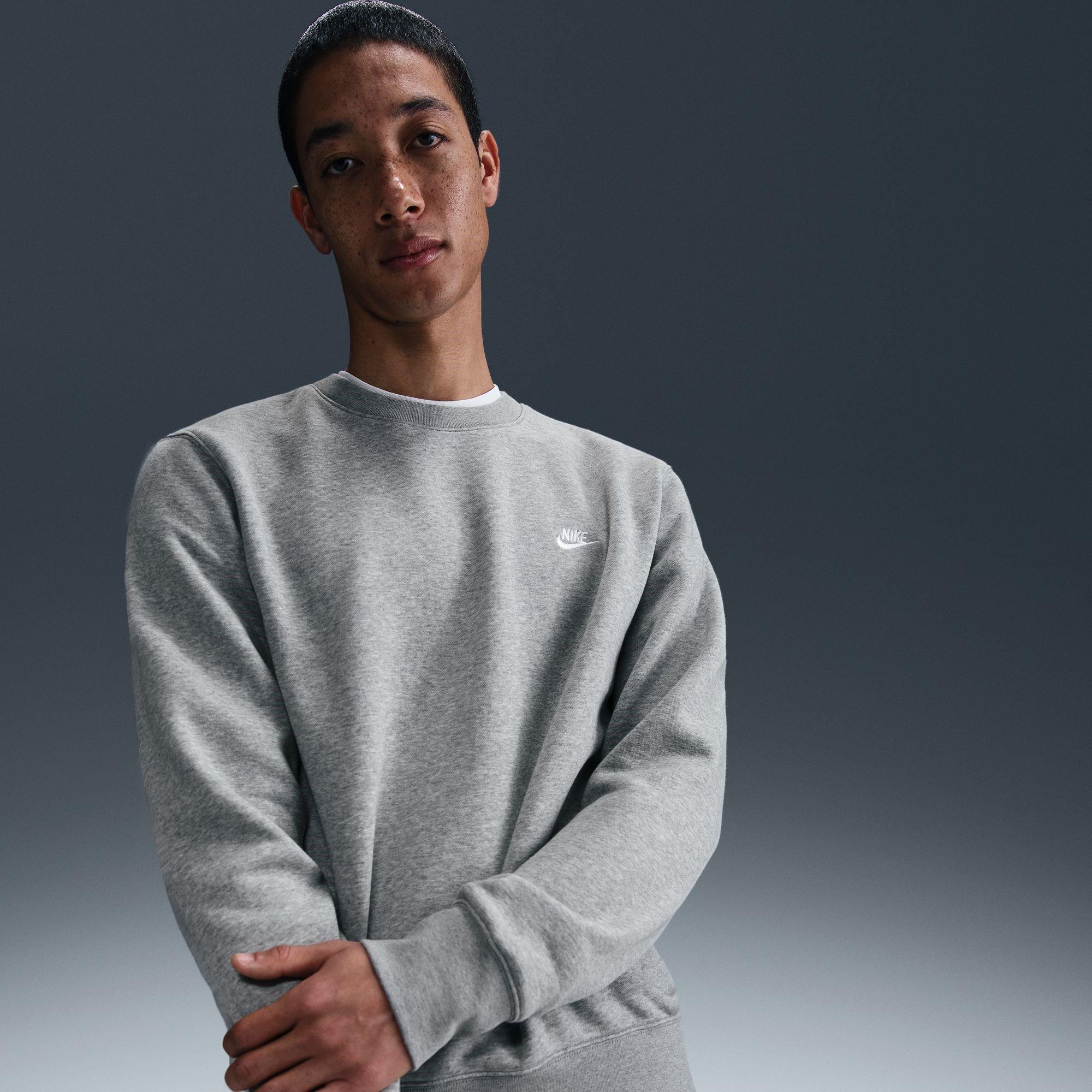 Nike Sportswear Club Crew