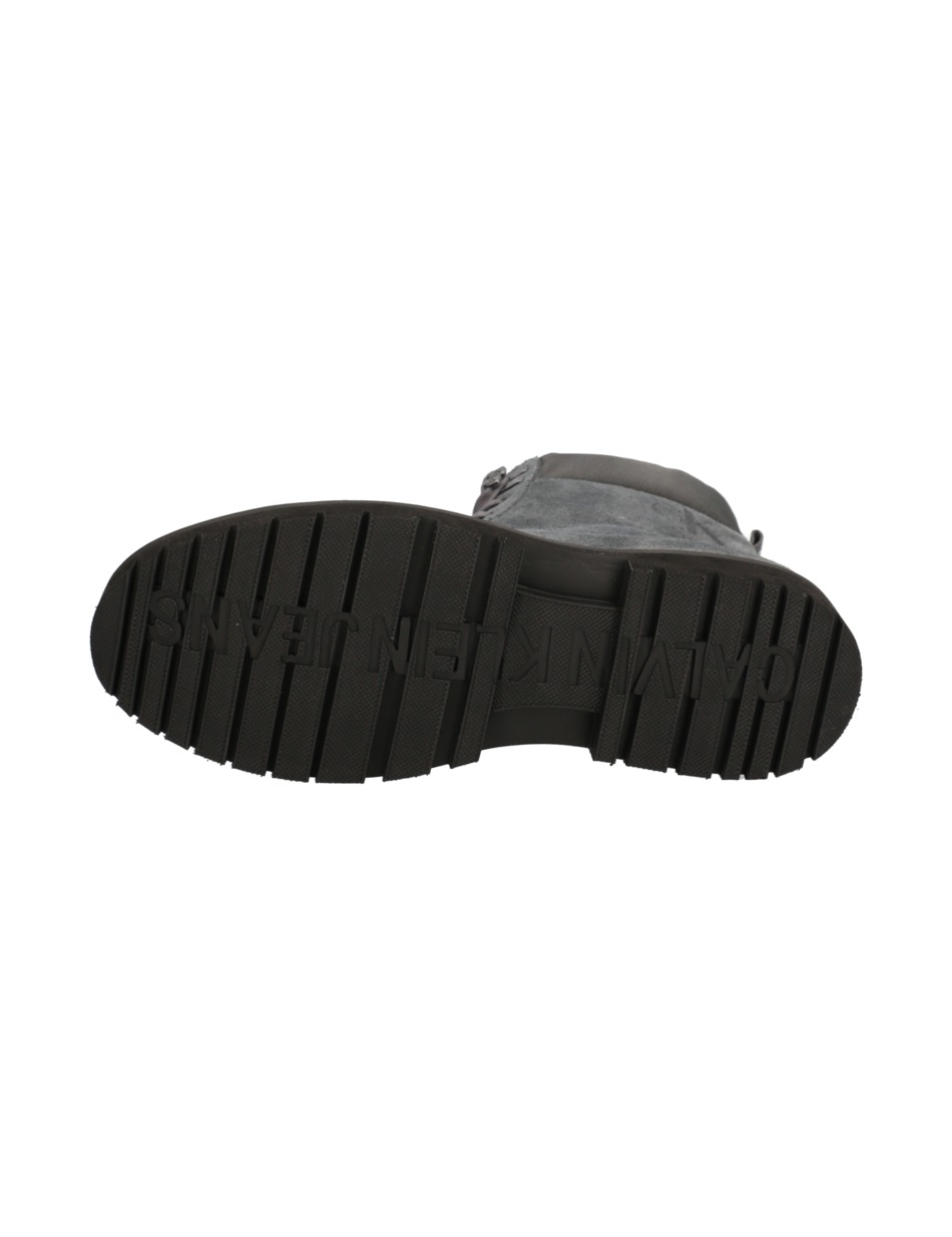 LUG MID LACEUP BOOT HIKE