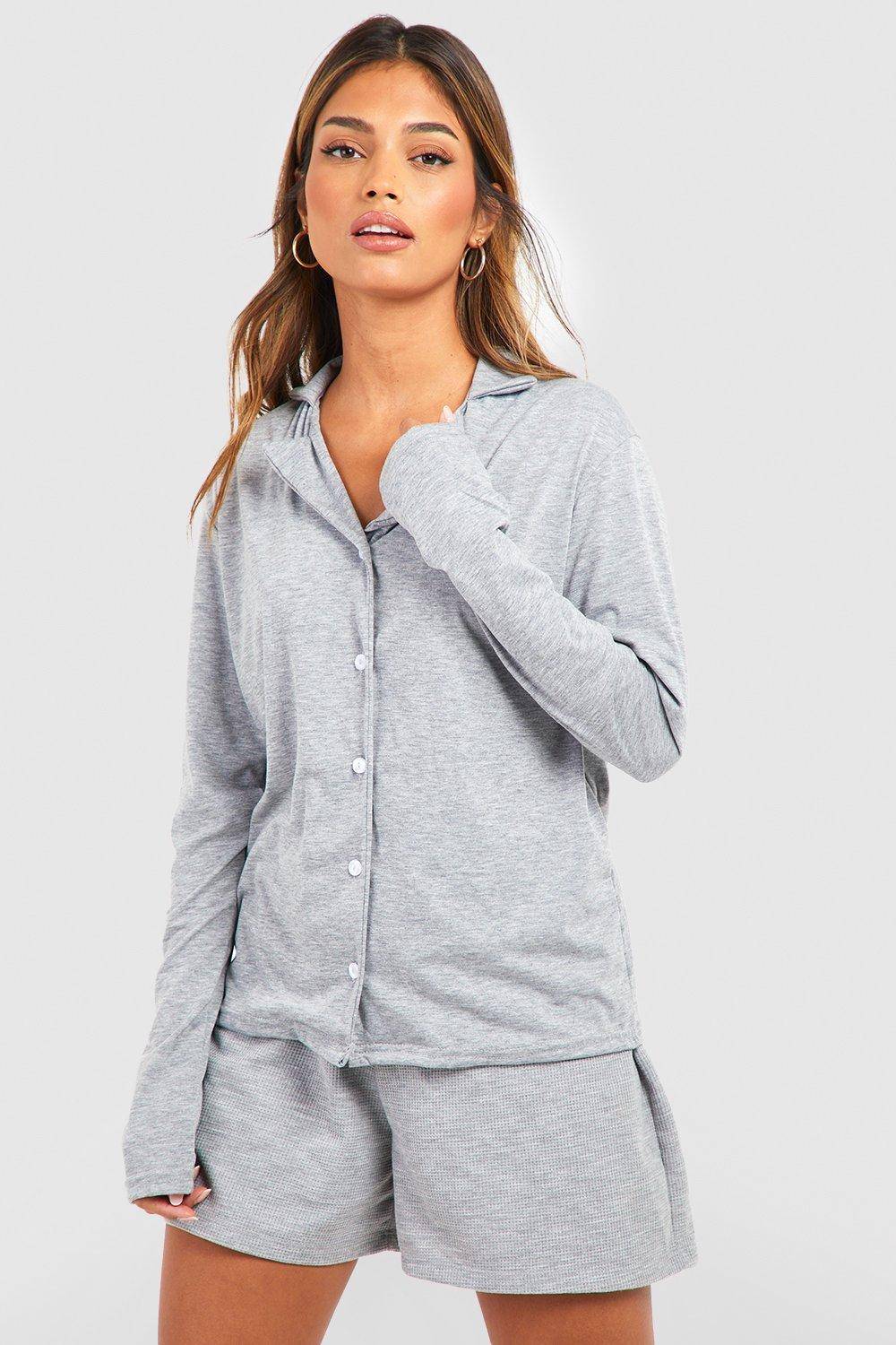 boohoo Chemise pyjama boutonnée à manches longues en jersey