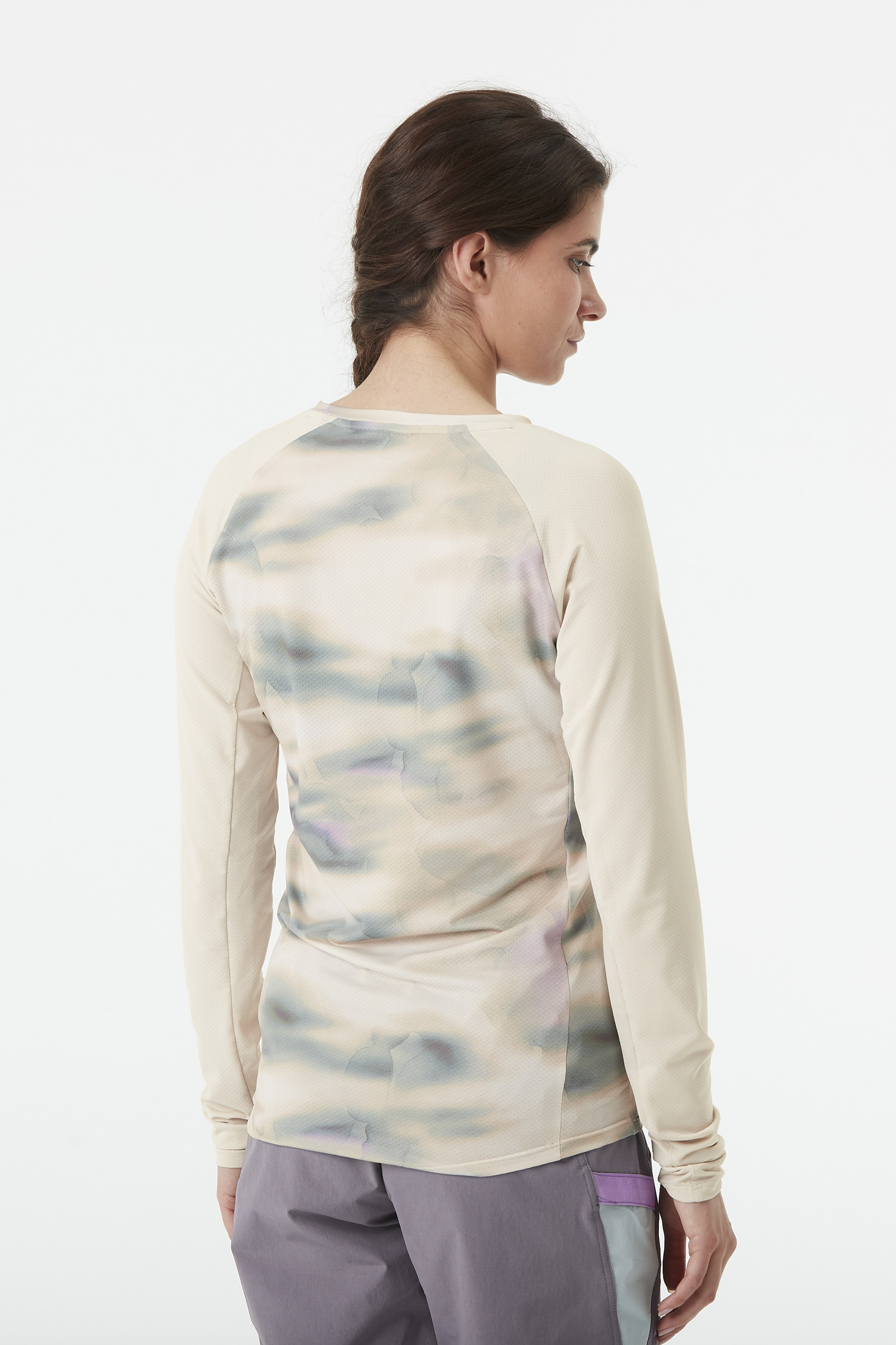 Acaras Printed LS Tee