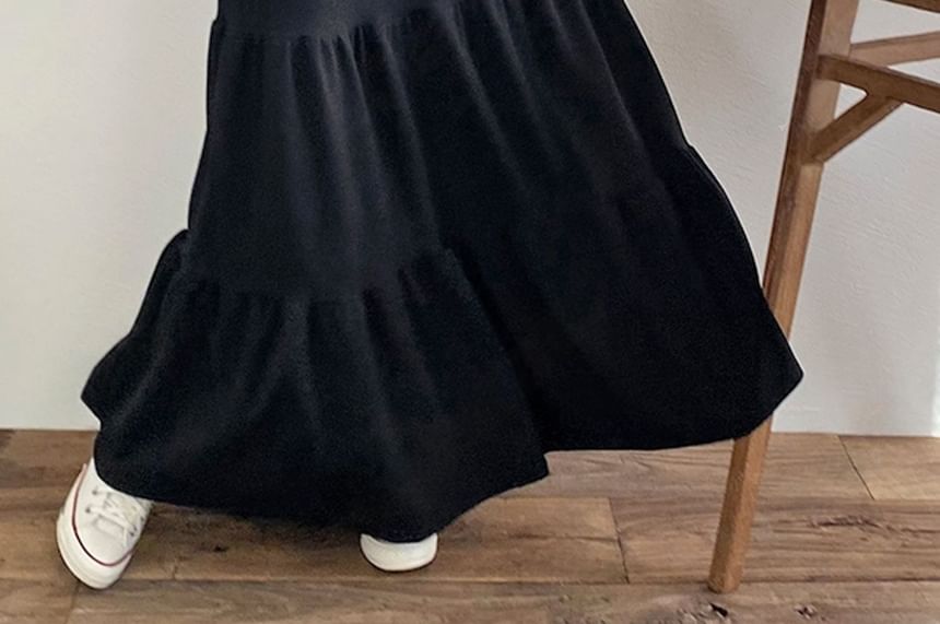 Chubby Girl - Mouwloze A-lijn maxi-jurk