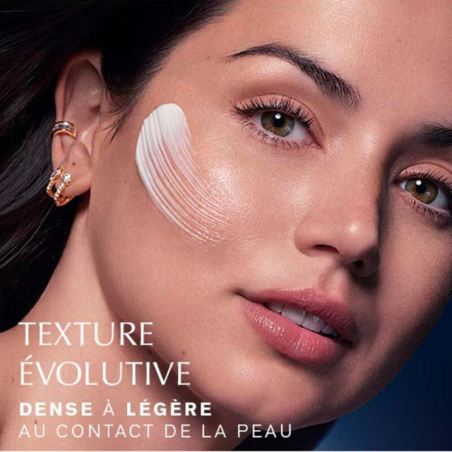 Revitalizing Supreme  recharge crème de nuit ESTÉE LAUDER