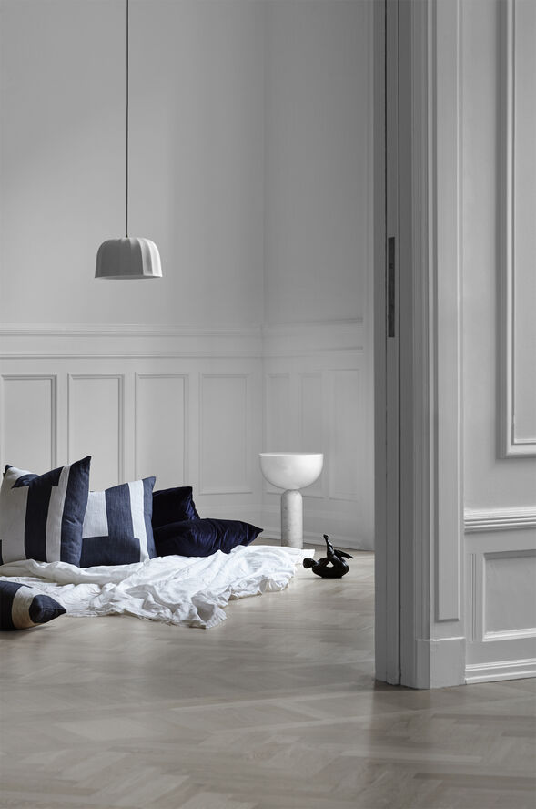 New Works Kizu Table Lamp Large White marble