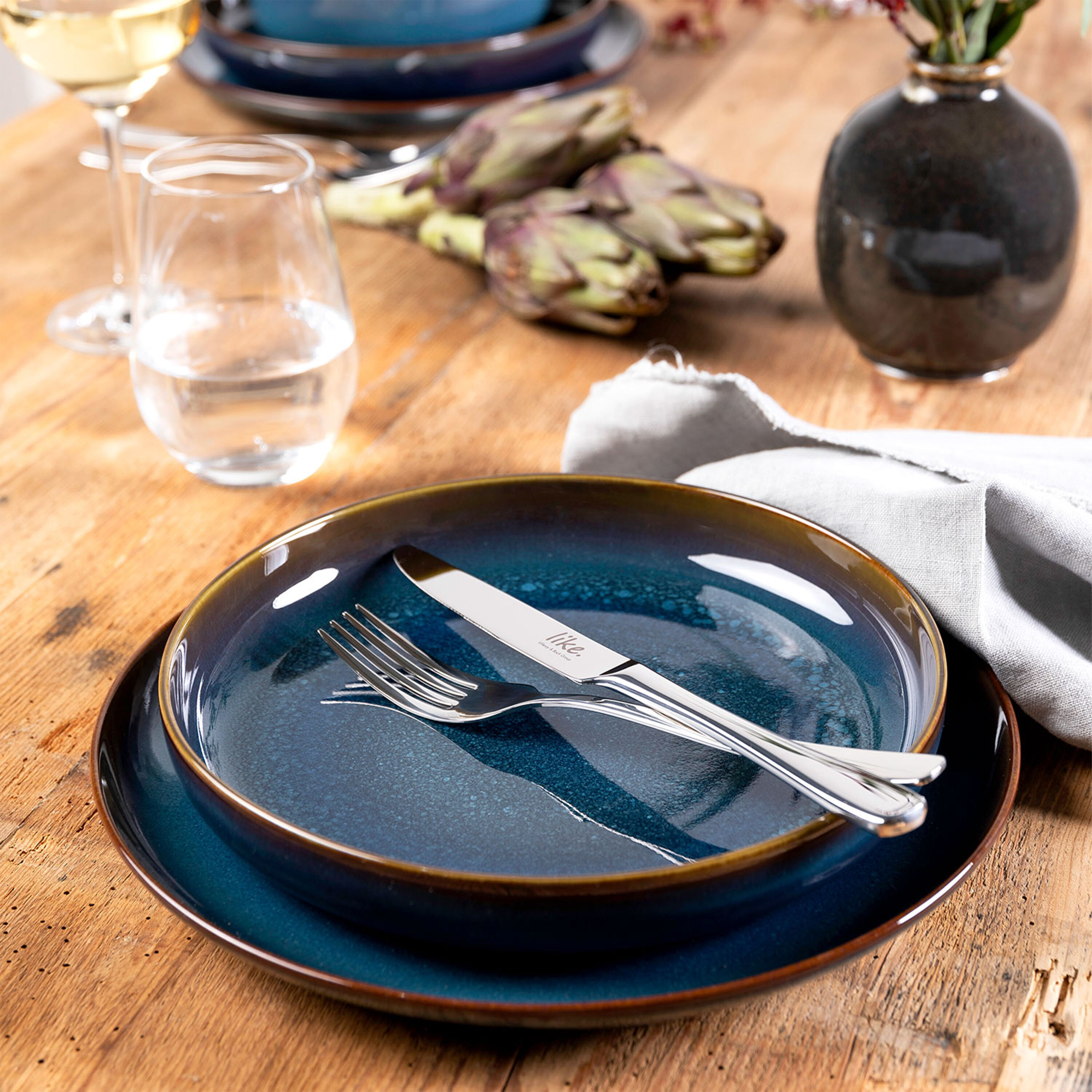 Crafted Appetizer and dessert plate Blue, 8.3'', Premium Porcelain