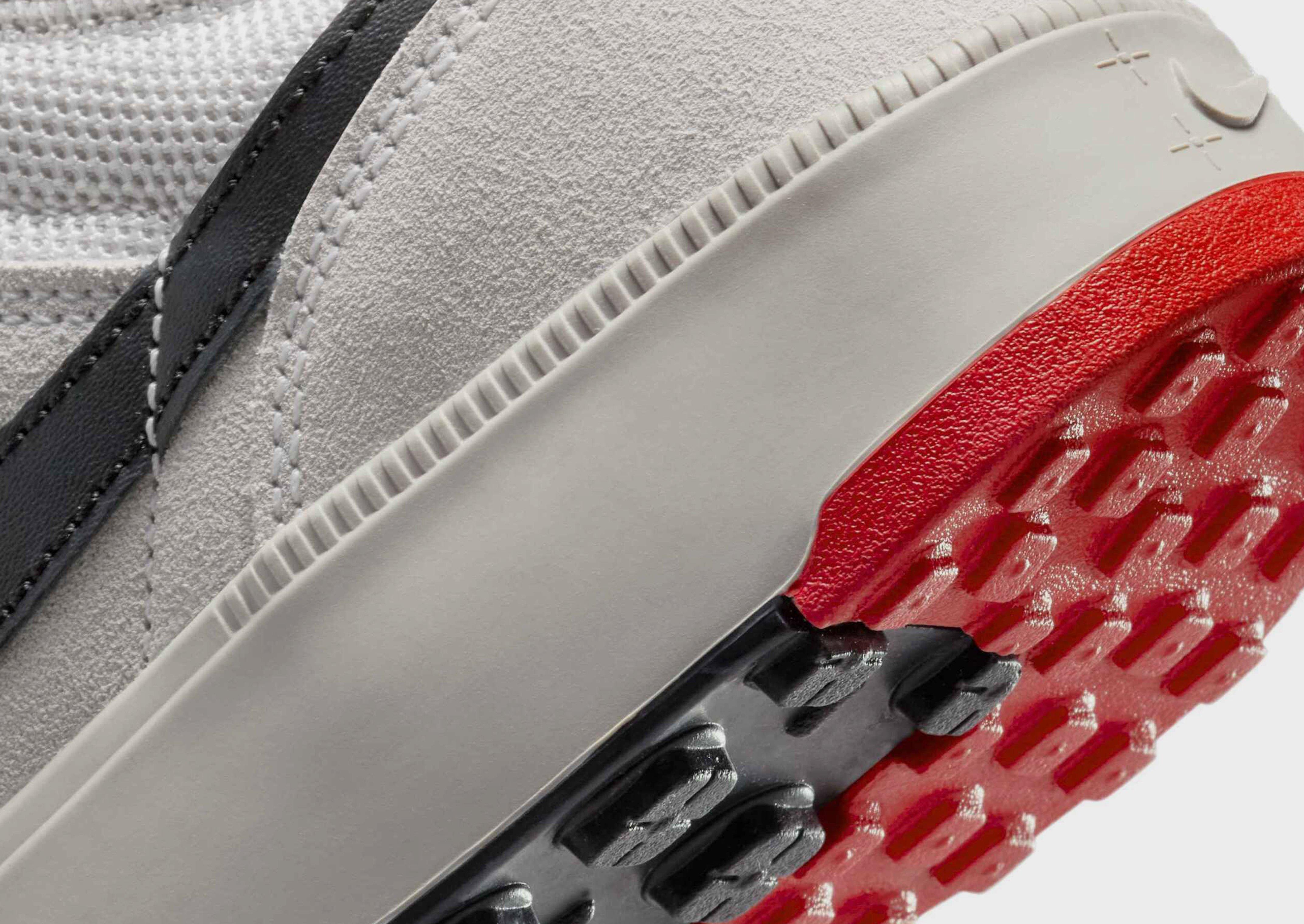 Nike Chaussure pour ado C1TY