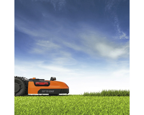 WORX 20V accu robotmaaier Landroid M700 18cm/700m² met app WR142E, inclusief installatiemateriaal