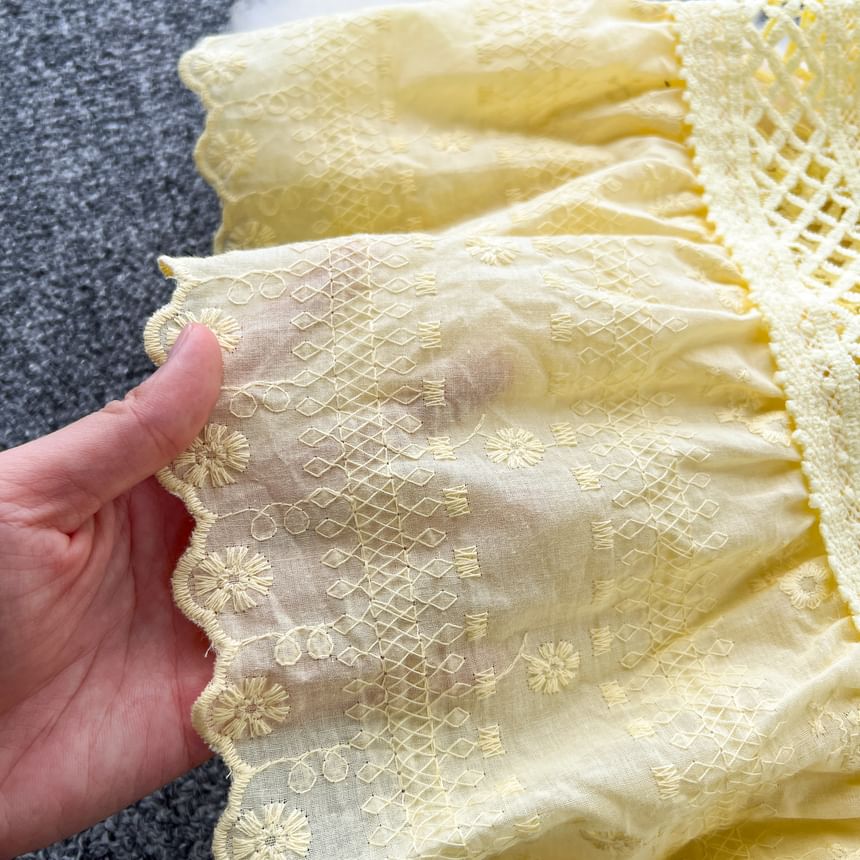 Lucuna - Lange mouwen ronde hals gelaagde A-lijn maxi-jurk met geborduurde kanten rand