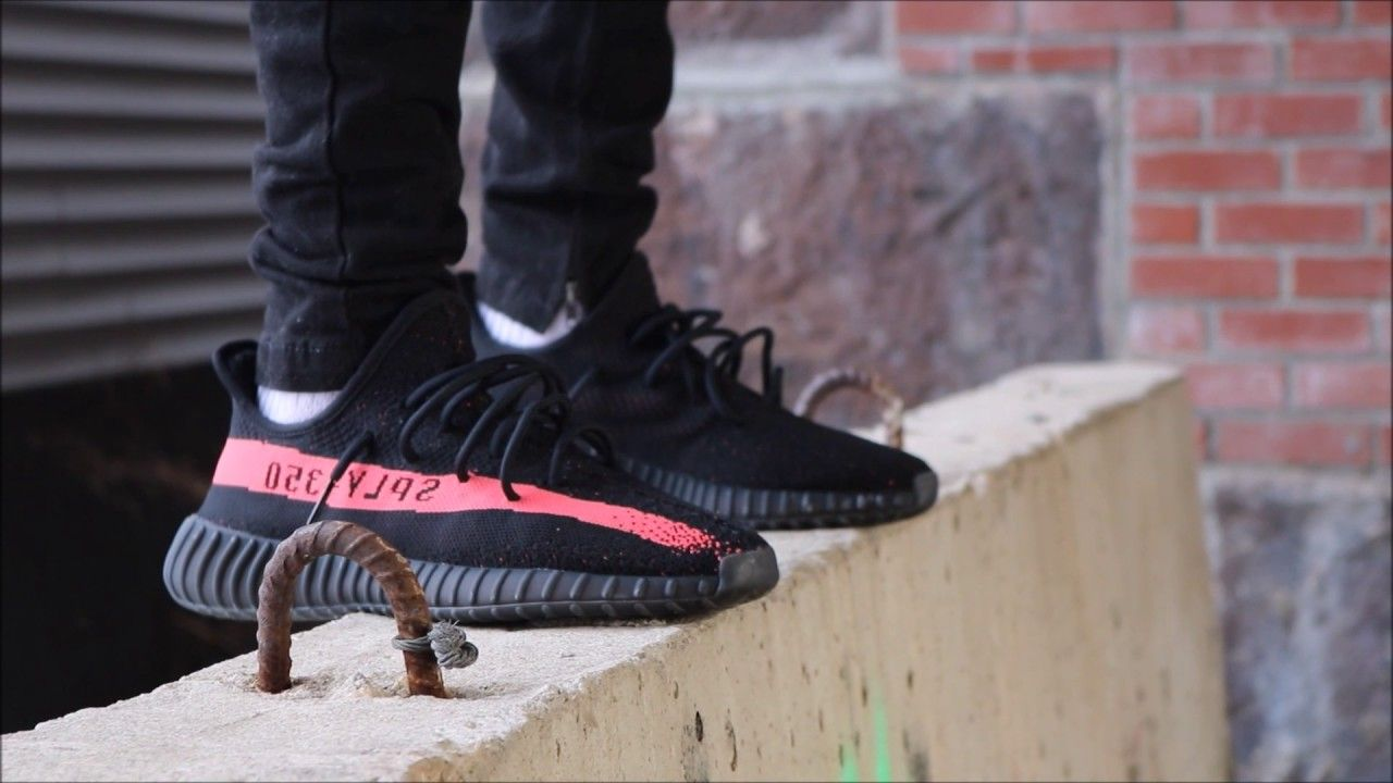 adidas Yeezy Boost 350 V2 Core Black Red