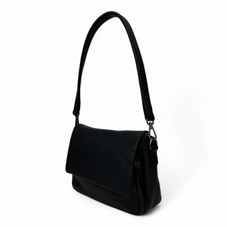 DSTRCT 388230 Black