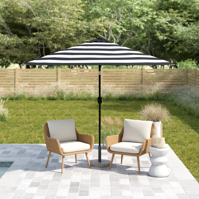 Yolanda 108'' Lighted Market Umbrella