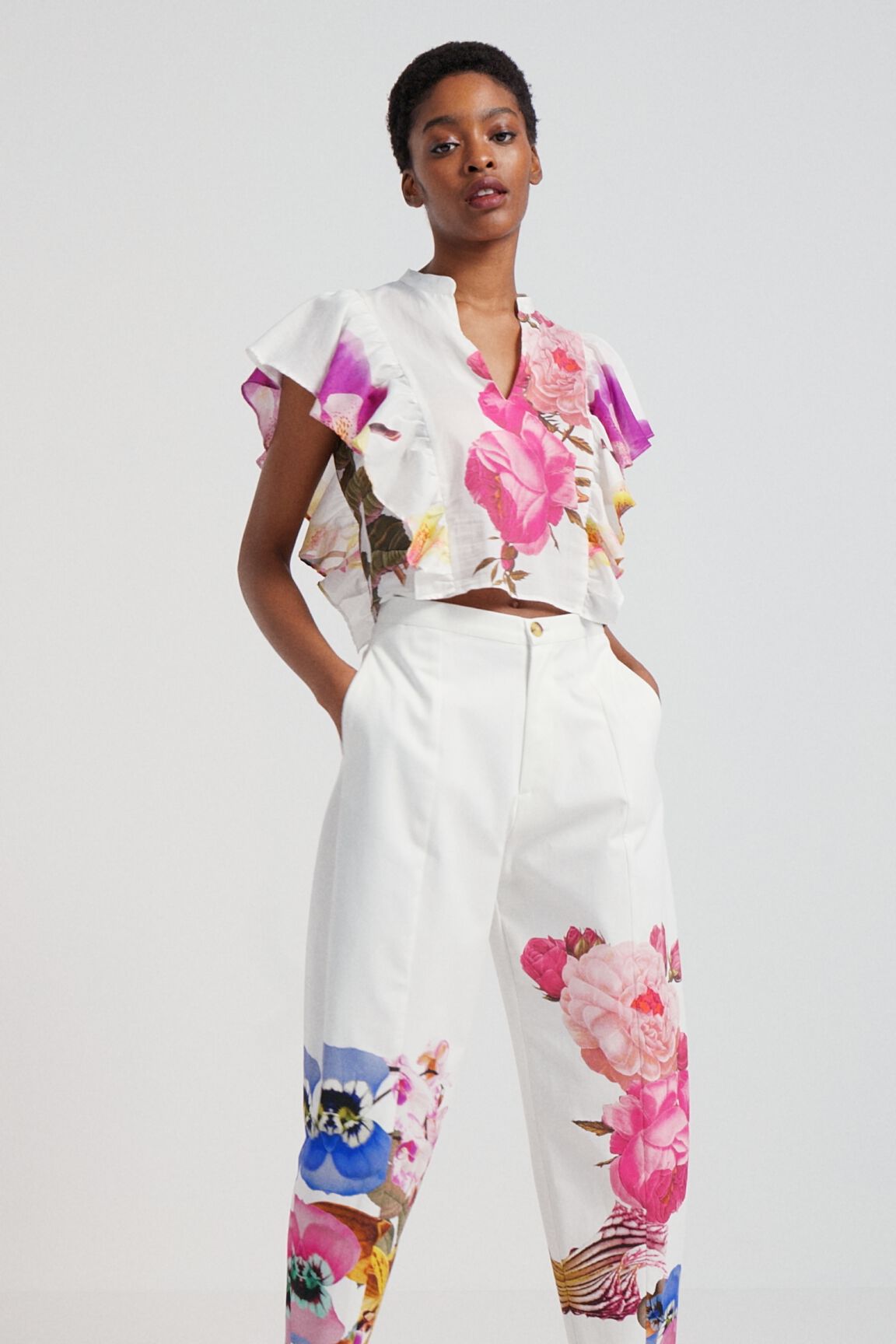Pantalon baggy fleurs M. Christian Lacroix