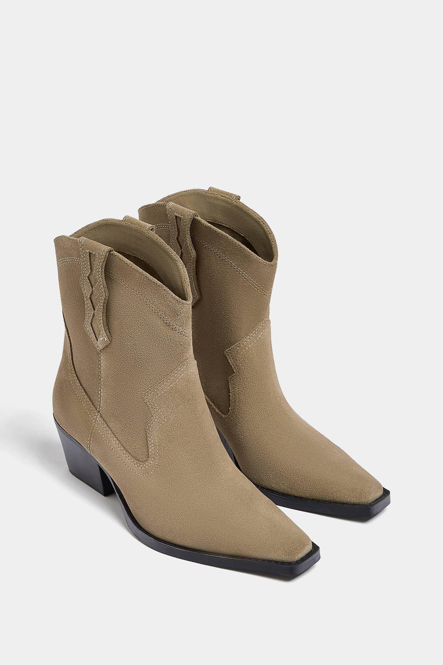 BOTA DE COURO ESTILO COWBOY - AREIA