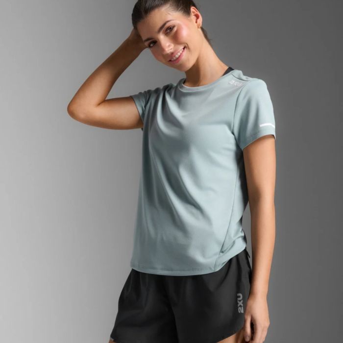 2XU Dame T-shirts Aero Tee Blå