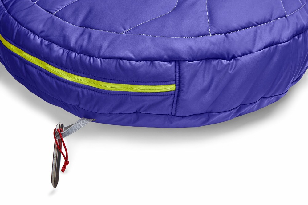 Sac de couchage pour chien highlands™ portable, léger et compressible. Couleur: huckleberry blue (bleu/ pourpre) taille: m