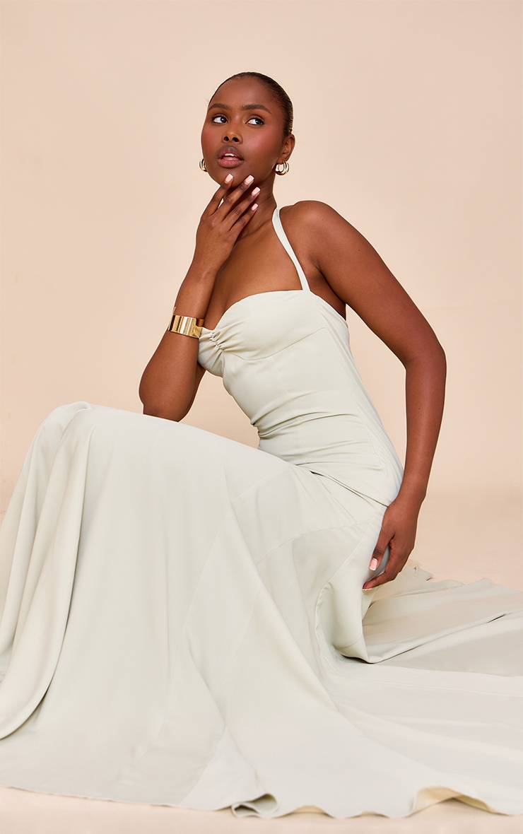 Vert Sauge Robe Longue Tissée À Encolure Américaine Avec Détail Froncé Au Buste