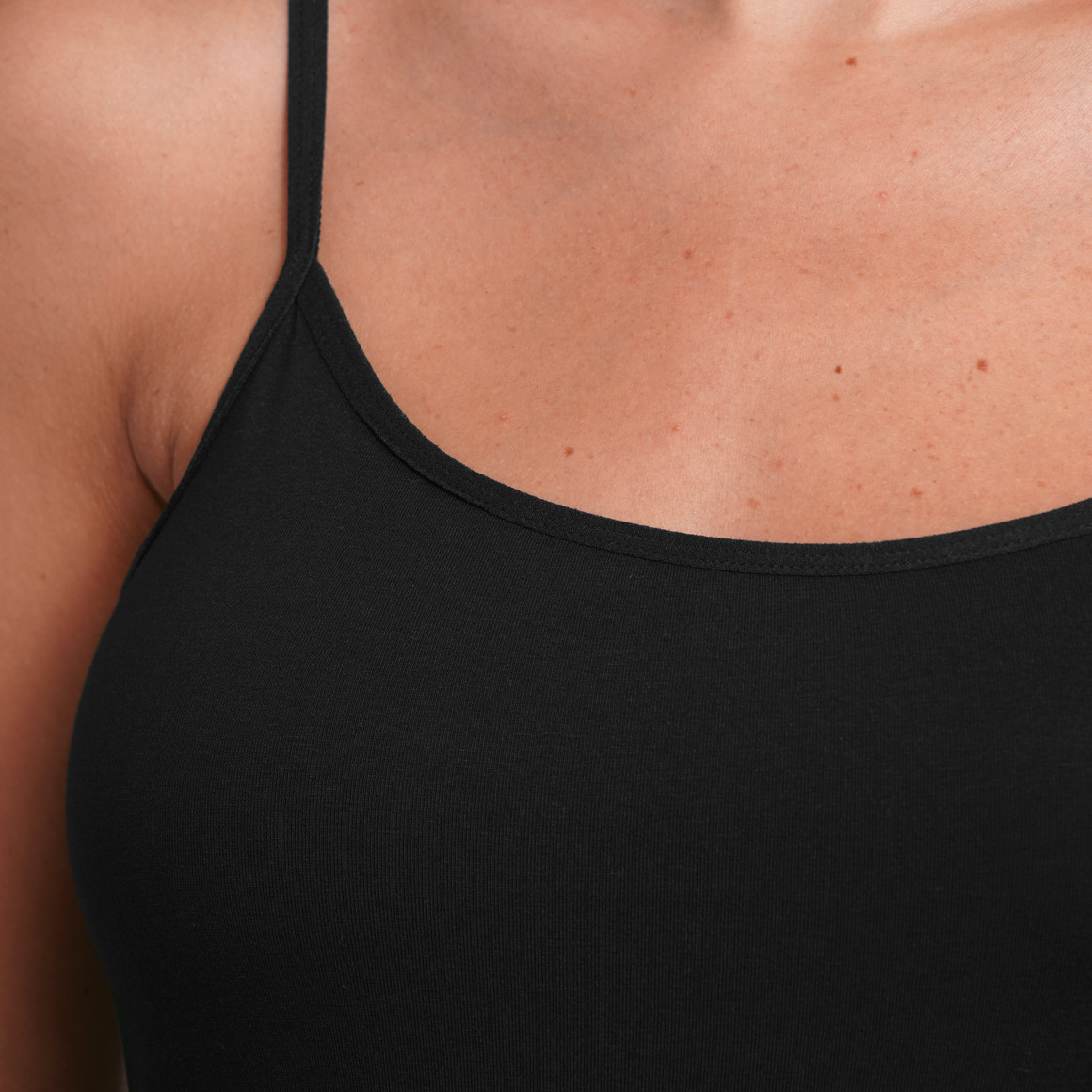 Gina Benotti 2 Damen Unterhemden im Set schwarz / creme