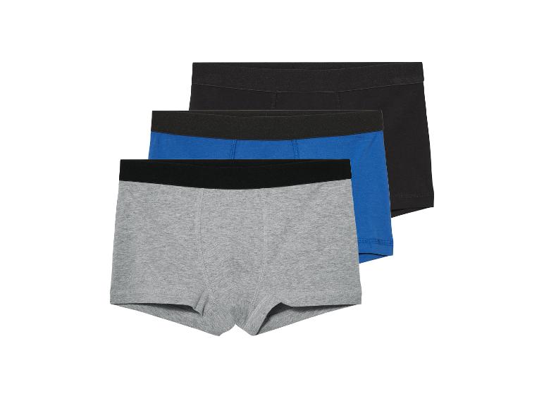 3 kinder boxers