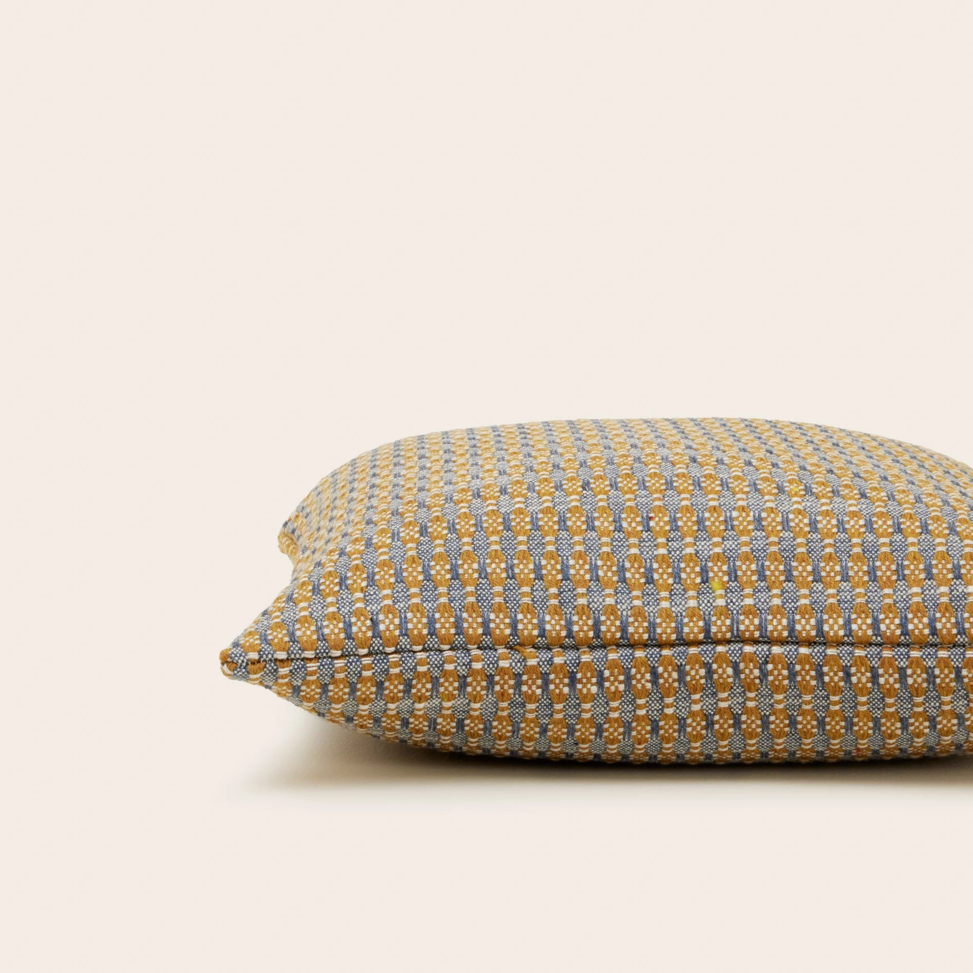 EIRIK - Housse de coussin | Jaune