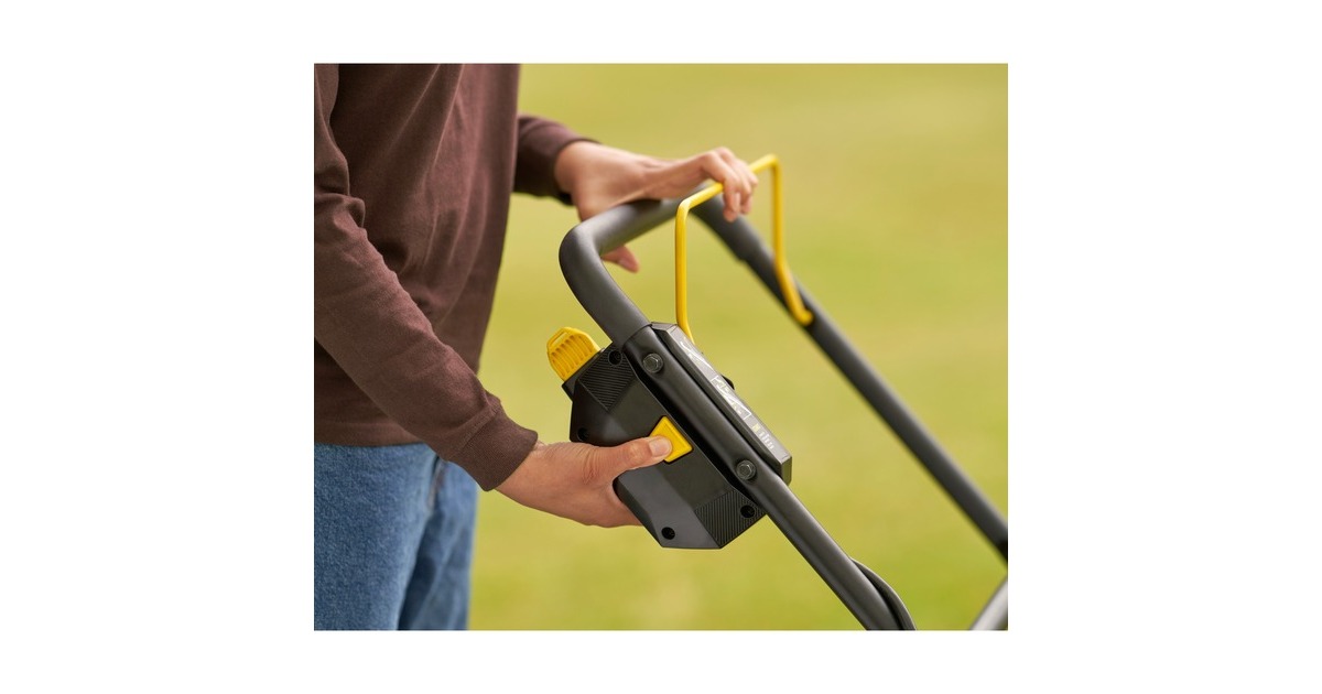 StanleyFATMAX V20 Brushless grasmaaier  (Zwart/geel, 2x Accu en oplader inbegrepen)