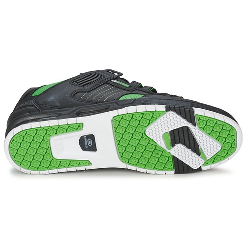 Globe - SABRE Negro / Verde