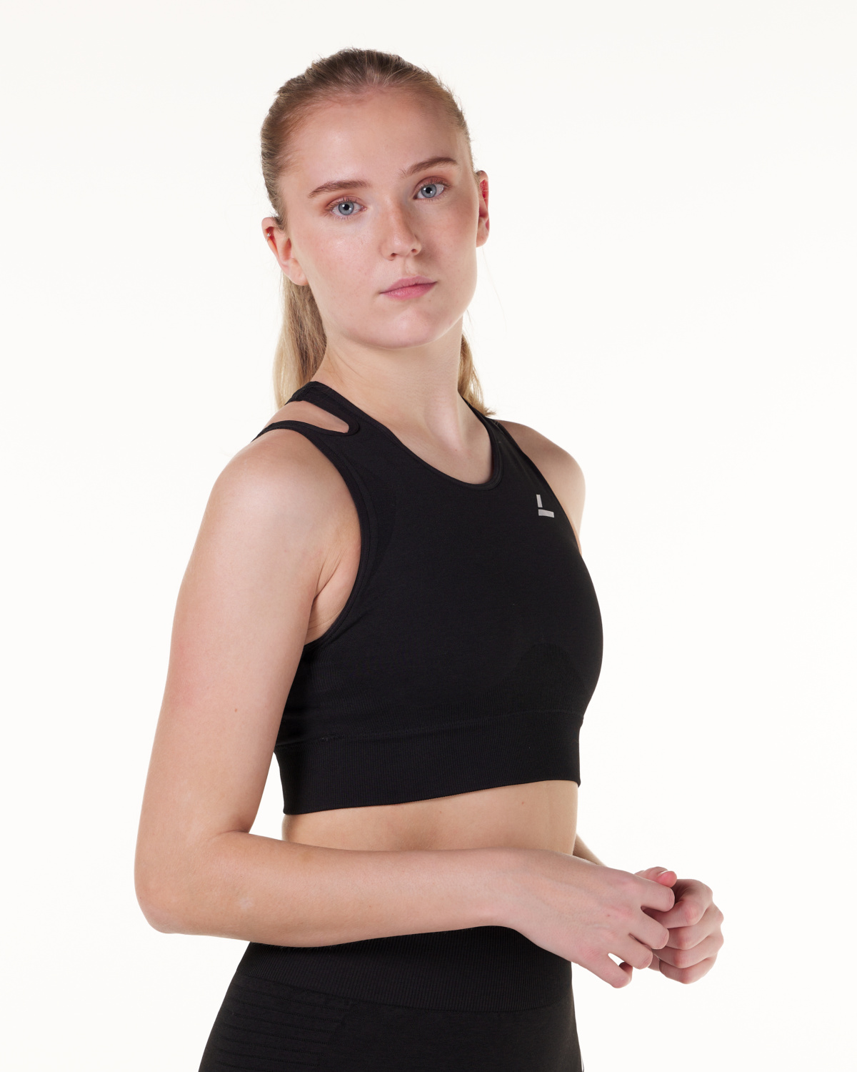 LEVITY Solar Cut Out Seamless Bra Black