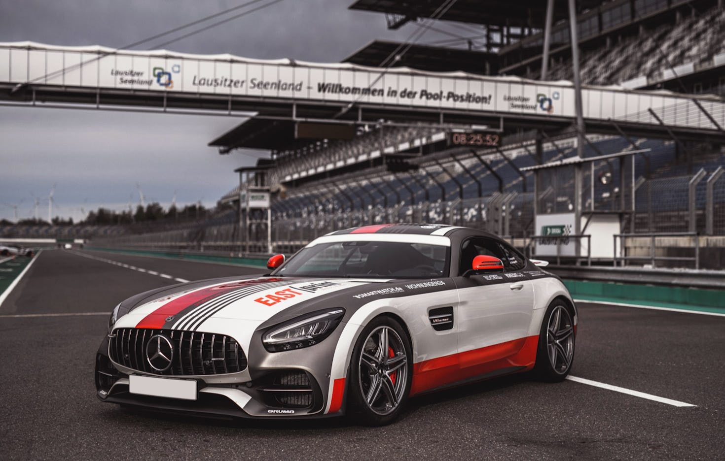 Mercedes Renntaxi Schönwald