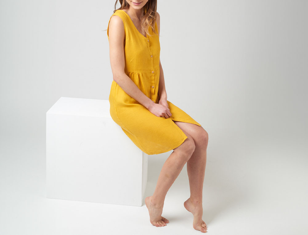 Robe jaune-Jour de plage