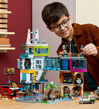 LEGO? City - Midtbyen 60380 - 2010 Dele