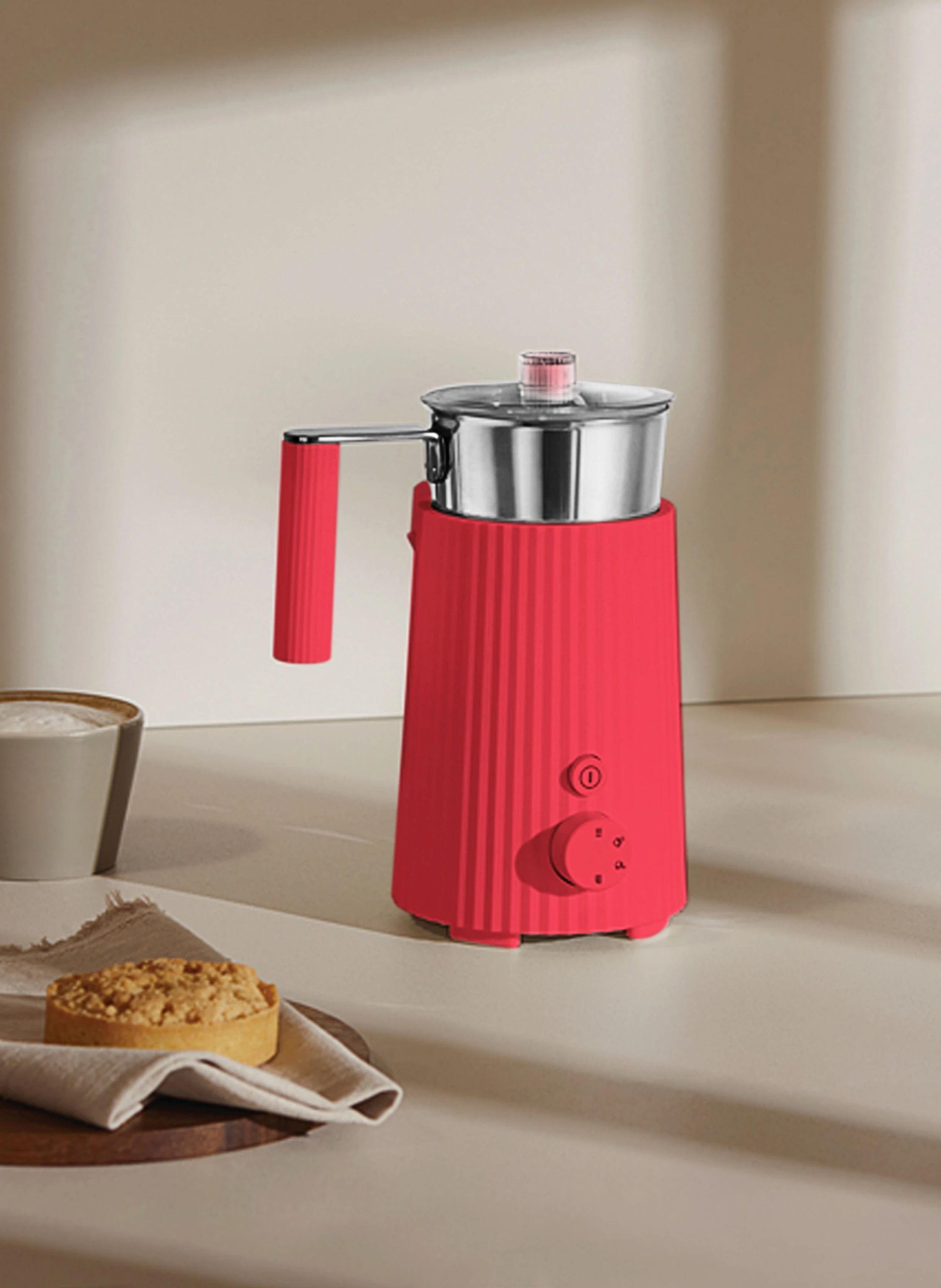 ALESSI Elektrischer Milchaufschäumer PLISSÈ