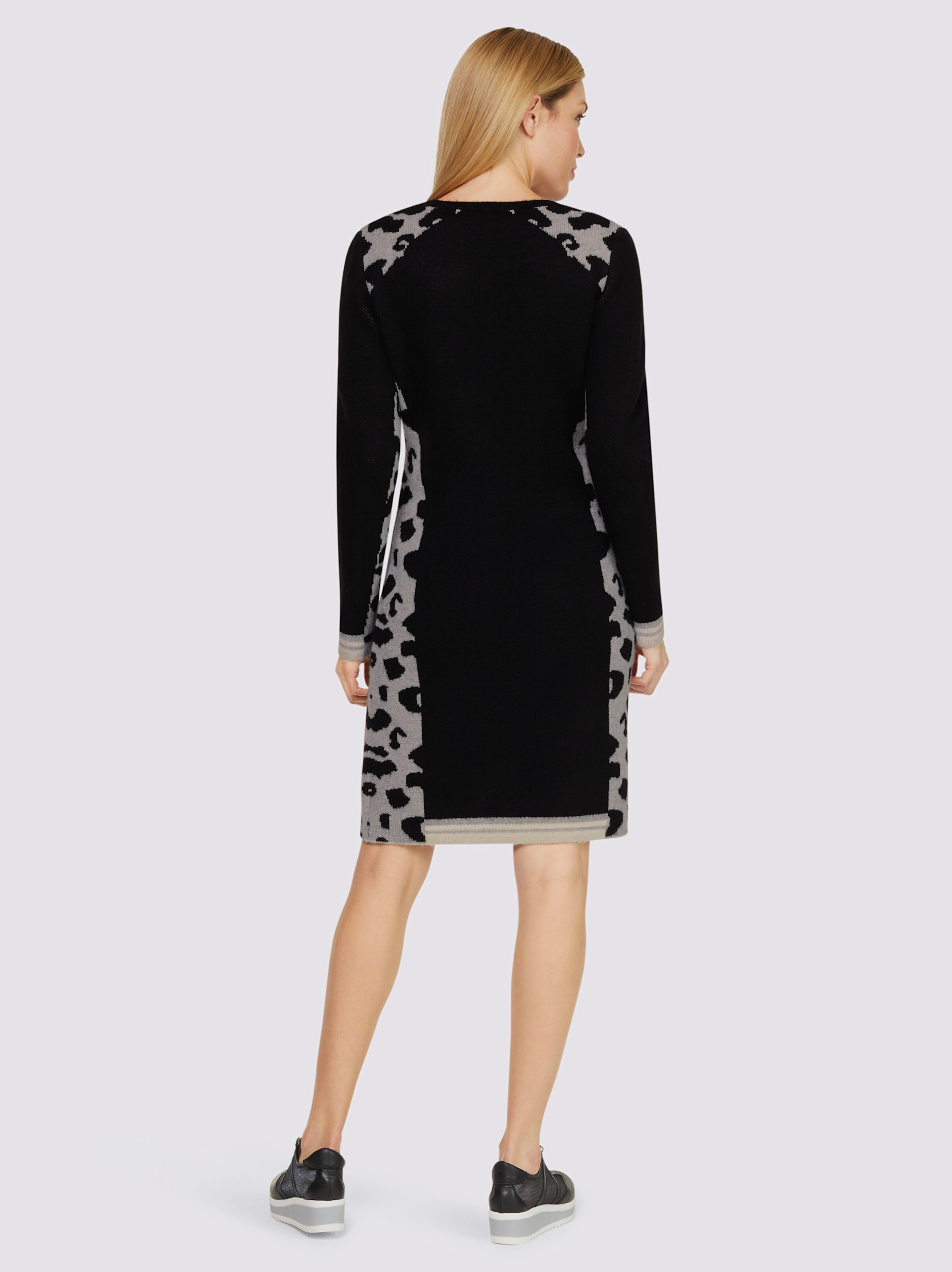 Strickkleid